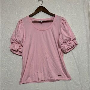 Nine West Pink Puff Sleeve Ruffled Blouse. Size Medium.